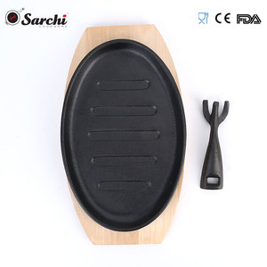 Kitchenware Professional Serving Plate Chef Use Cast Iron Sizzler Plate with Wooden Base - Product Image 2