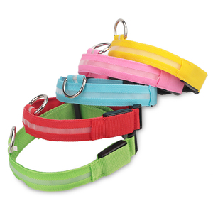 Collari a Led per cani da compagnia guinzaglio fettuccia richiamo corda di trazione per animali domestici guinzagli per cani con luce a LED prevenzione delle collisioni anticollisione - Product Image 2