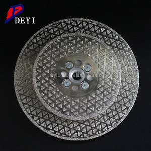 Disque <span class=keywords><strong>de</strong></span> lame <span class=keywords><strong>de</strong></span> <span class=keywords><strong>scie</strong></span> à découper en forme <span class=keywords><strong>de</strong></span> triangle <span class=keywords><strong>de</strong></span> diamant soudé au laser et presse à chaud pour marbre, granit et pierre Support personnalisé OEM - Product Image 6