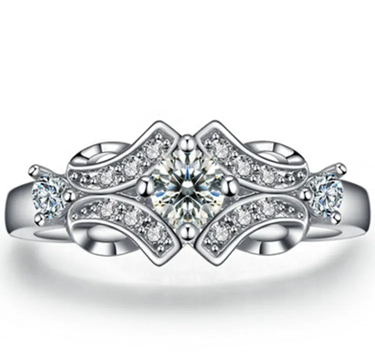 แหวนหมั้นคุณภาพสูงเครื่องประดับ14K สีขาวทองเพชรตกแต่งแต่งงานแหวนขายส่งสำหรับผู้หญิง R522
