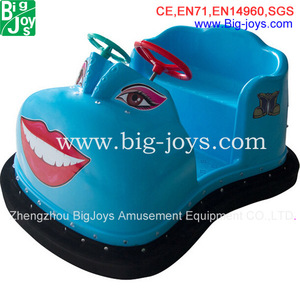 manège de parc d'attractions, petits manèges, voiture autotamponneuse - Product Image 2