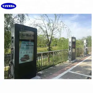 Baru! TFT LCD Aplikasi Luar Ruangan 65 Inci Lcd Layar Reklame Digital Stasiun Pengisian Mobil Listrik dengan Tampilan Iklan