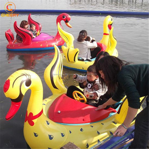 Material Durable <span class=keywords><strong>de</strong></span> pvc <span class=keywords><strong>Cisne</strong></span> <span class=keywords><strong>inflable</strong></span> barco eléctrico motorizado <span class=keywords><strong>de</strong></span> parachoques <span class=keywords><strong>de</strong></span> barcos para la venta - Product Image 1