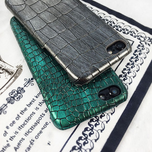 Retro Cassa Del Telefono In Pelle di Coccodrillo pelle di Serpente <span class=keywords><strong>Per</strong></span> il iphone 8 7 6 6 s Plus Dura del PC di Protezione Della Copertura Posteriore Couque <span class=keywords><strong>per</strong></span> il iphone XS XR XS MAX - Product Image 3