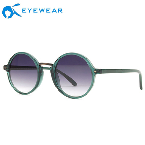 Lunettes de soleil carrées avec Logo personnalisé, verres à grfin et cadres gravés sur mesure - Product Image 3