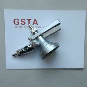 Beer Keg Adapter G Sistema Keg Coupler G604 con Mango negro 304 Cuerpo de acero inoxidable Conector de barril - Product Image 1