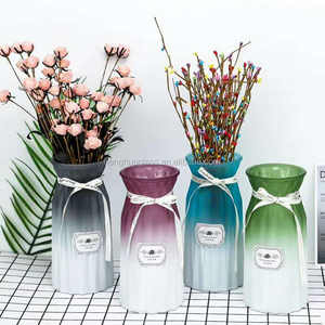 Vaso in Vetro Colorato all'Ingrosso per Decorazione d'Interni Bottiglia in Vetro Economica con Stampa Colorata - Product Image 2