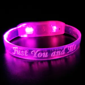 Factory price 8 light colors Motion Flashing light LED Wristband motion led bracelet