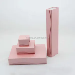 Lovely Custom made Pink gift packaging box for hair extension / packaging box supplies in China