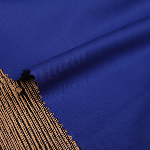 Hochwertiger italienischer Wollanzugstoff im Großhandel - Product Image 2