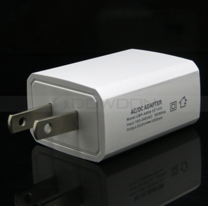 Caricatore da muro con porta USB bianca 5 V 1A 5 Volt <span class=keywords><strong>1</strong></span> Amp AC-DC adattatore di alimentazione <span class=keywords><strong>5W</strong></span> - Product Image 1