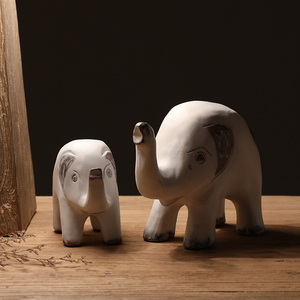 Decoración del hogar, fabricante, regalo artesanal, adornos de elefante decorativos de poliresina - Product Image 1