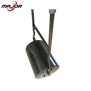 <span class=keywords><strong>Rouleau</strong></span> à <span class=keywords><strong>gazon</strong></span> manuel en acier galvanisé 30L et 48L avec poignées de barre de grattoir supportées par l'OEM - Product Image 5