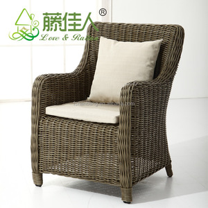 Ensemble <span class=keywords><strong>de</strong></span> <span class=keywords><strong>table</strong></span> et <span class=keywords><strong>de</strong></span> chaises <span class=keywords><strong>en</strong></span> rotin synthétique <span class=keywords><strong>en</strong></span> plastique d'extérieur, 8 places - Product Image 2