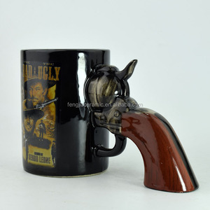 Venta al por mayor occidental diseño <span class=keywords><strong>personalizado</strong></span> <span class=keywords><strong>taza</strong></span> de café <span class=keywords><strong>con</strong></span> mango de la pistola - Product Image 2