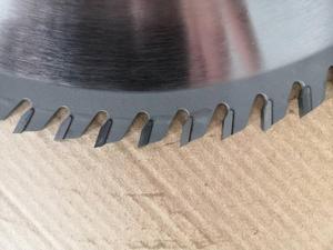 Lama per Sega da <span class=keywords><strong>Falegnameria</strong></span> 300mm 72 Denti per Taglio Laminato e Lama TCT per Sega a Carro Scorrevole - Product Image 6