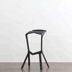 Mobili di Fabbrica all'Ingrosso Sgabello da Bar Impilabile in Plastica Nera <span class=keywords><strong>per</strong></span> Esterno Sedia da <span class=keywords><strong>Cucina</strong></span> - Product Image 2