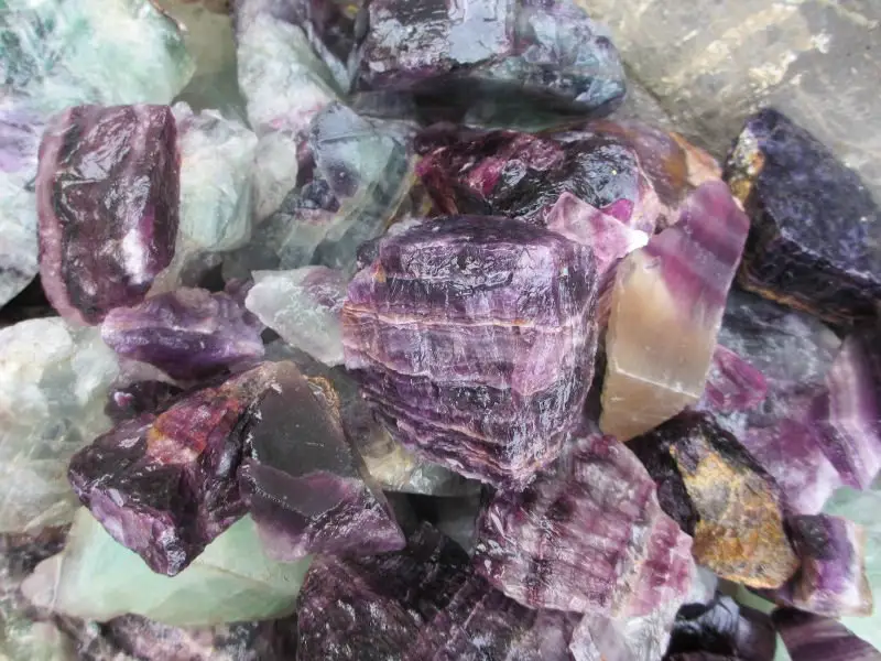 Natural purple fluorite rough stones, fluorite raw stones, semi precious stones