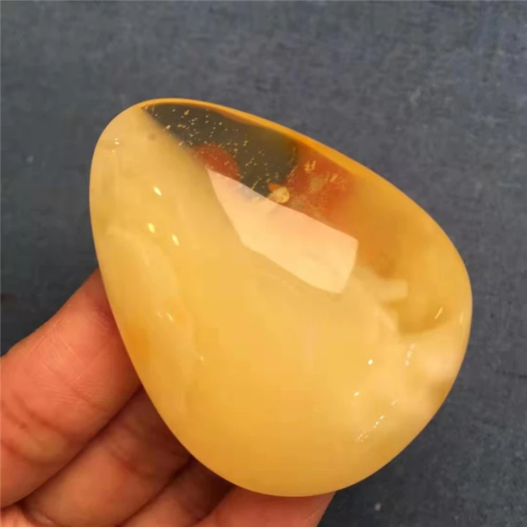 kahraman or amber stone