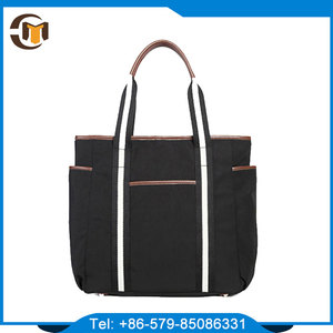 Bolsa de pañales <span class=keywords><strong>para</strong></span> cambiar pañales de momia de tela de nailon multifuncional con estilo - Product Image 2