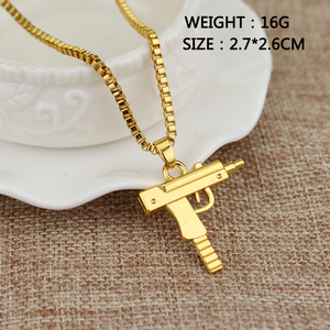Venta caliente 18 K Chapado <span class=keywords><strong>En</strong></span> Oro Collar de Hip Hop de Moda Grabado Carta Collar <span class=keywords><strong>Del</strong></span> Arma Colgante Maxi Collar de La - Product Image 4