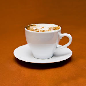 Capuchino de café instantáneo en polvo secado por pulverización en caja de Malasia OEM, sabor suave con crema y sabores de azúcar con cafeína - Product Image 3