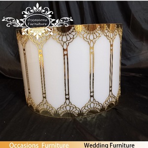 Riser per Table Top Centrotavola Acrilico Rotondi del <span class=keywords><strong>Cerchio</strong></span> D'oro e Bianco Fatto da Occasioni Mobili per la Decorazione di Nozze - Product Image 2