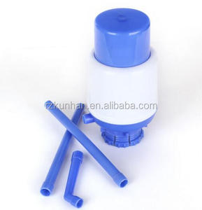 Usine Prix en plastique Main Pression <span class=keywords><strong>pompe</strong></span> d'aspiration manuelle pour boire de l'<span class=keywords><strong>eau</strong></span> en bouteille - Product Image 2