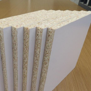 <span class=keywords><strong>Aglomerado</strong></span> de partículas laminadas con cara de melamina de 15mm y 18mm para muebles de exterior y armarios, superficie terminada - Product Image 1