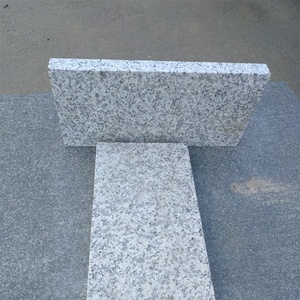 GG2 Ucrania martillado flameado pulido decorativo revestimiento monumento piedra Natural barato gris granito bloque colores comprar al por mayor - Product Image 3