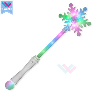 Tongkat sihir kepingan salju <span class=keywords><strong>LED</strong></span>, tongkat cahaya Natal untuk anak-anak, bertenaga baterai, mainan dan hadiah - Product Image 5