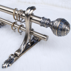 Set di Aste per <span class=keywords><strong>Tende</strong></span> Economiche in Ottone Decorativo, Tubo Rotondo in Ferro con Asta Girevole e Accessori, Set Doppio per <span class=keywords><strong>Tende</strong></span> - Product Image 1
