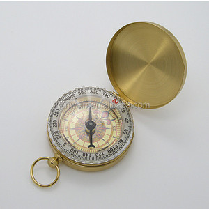 Nouveau Style <span class=keywords><strong>de</strong></span> haute qualité en métal laiton Mini porte-clés <span class=keywords><strong>Kaaba</strong></span> <span class=keywords><strong>Direction</strong></span> boussole - Product Image 2