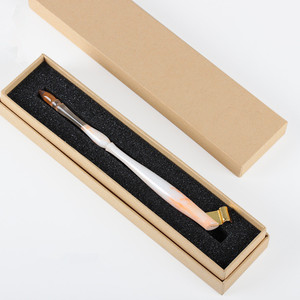 Nouveau stylo en bois de <span class=keywords><strong>calligraphie</strong></span> <span class=keywords><strong>anglaise</strong></span> et bride métallique amovible - Product Image 4