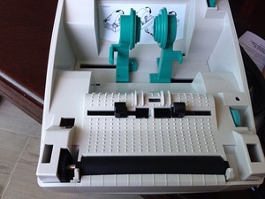 Imprimante d'étiquettes directe à transfert thermique Zebra <span class=keywords><strong>GK888T</strong></span> - Product Image 2