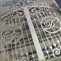 Invitation de mariage chrétienne unique en papier doré métallisé, découpe au laser argentée métallique