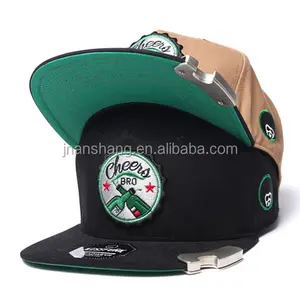 Nắp Snapback Với Dụng Cụ Mở Chai