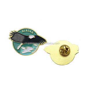 Insignia de <span class=keywords><strong>Alaska</strong></span> de Esmalte Suave, Recuerdos Personalizados, Insignia de Animal, Insignia de Oso Polar de <span class=keywords><strong>Alaska</strong></span>, Pin Metálico - Product Image 4