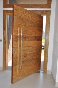 Foshan Seeyesdoor Hochwertiges Teakholz tür design Modernes Holztürrahmen-Design