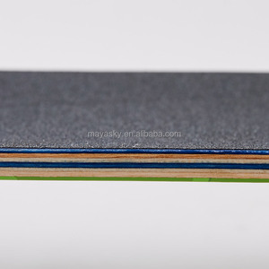 Pas cher <span class=keywords><strong>prix</strong></span> Ugin en bois <span class=keywords><strong>D</strong></span>'érable planche à roulettes complète 2.5 KG poids net planche à roulettes - Product Image 3