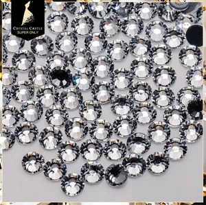 A granel en stock 5A super brillante blanco claro ss8 bling cristal flatback hotfix de cristal de diamantes de imitación para prendas de vestir Accesorios