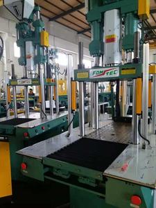 40TON Bán Tự Động Ống Vai Nhỏ Dọc Nhựa <span class=keywords><strong>Injection</strong></span> Moulding Machine Vertical <span class=keywords><strong>Injection</strong></span> Molding Machine 60 Gram - Product Image 4