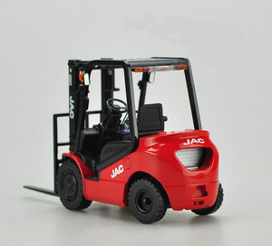 Montacargas de metal fundido a presión, mini carretilla elevadora de escala 1:25, color rojo, 1/25 - Product Image 1
