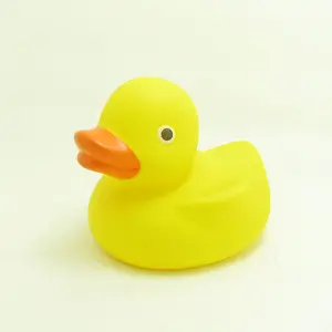 环保定制聚氯乙烯迷你橡胶黄鸭沐浴玩具，带声音漂浮鸭