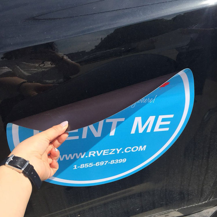 Рекламная Магнитная визитница и специальный магнит на холодильник