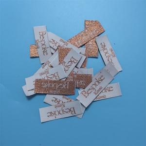 <span class=keywords><strong>Etichette</strong></span> <span class=keywords><strong>tessute</strong></span> piegate abbigliamento produttore all'ingrosso personalizzato con Logo del marchio per etichetta principale/collo - Product Image 2