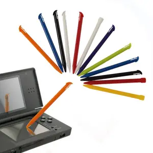Penne di tocco dello schermo dello stilo portatile variopinto di trasporto libero per il nuovo 3DS LL XL nuovo 3DSLL 3DSXL gioco penna di plastica di alta qualità