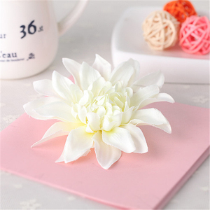 Venta al por mayor Cabeza de Playa flor ornamento flor artificial tocado simulación bohemio pinza de <span class=keywords><strong>pelo</strong></span> - Product Image 3
