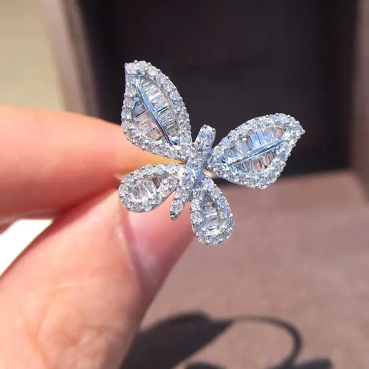 Butterfly Design Engagement Moissanite Diamond RIng 18k White Gold Ring Setting