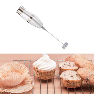 Mousseur à lait électrique portatif à piles avec 2 têtes pour café, latte et lait - Product Image 4
